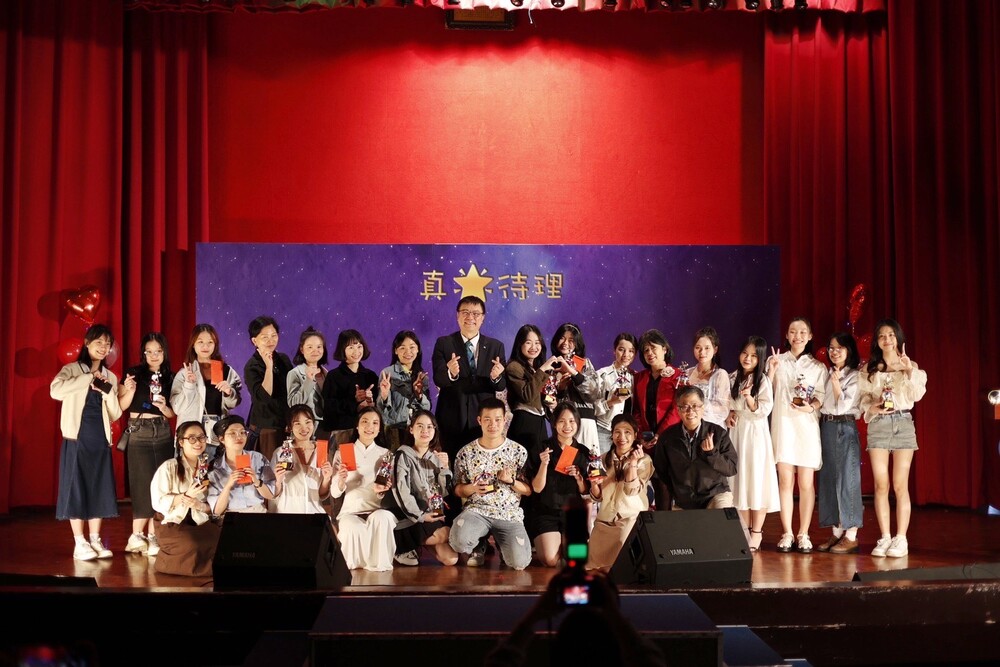 真理大學外籍生華語歌唱賽 熱烈